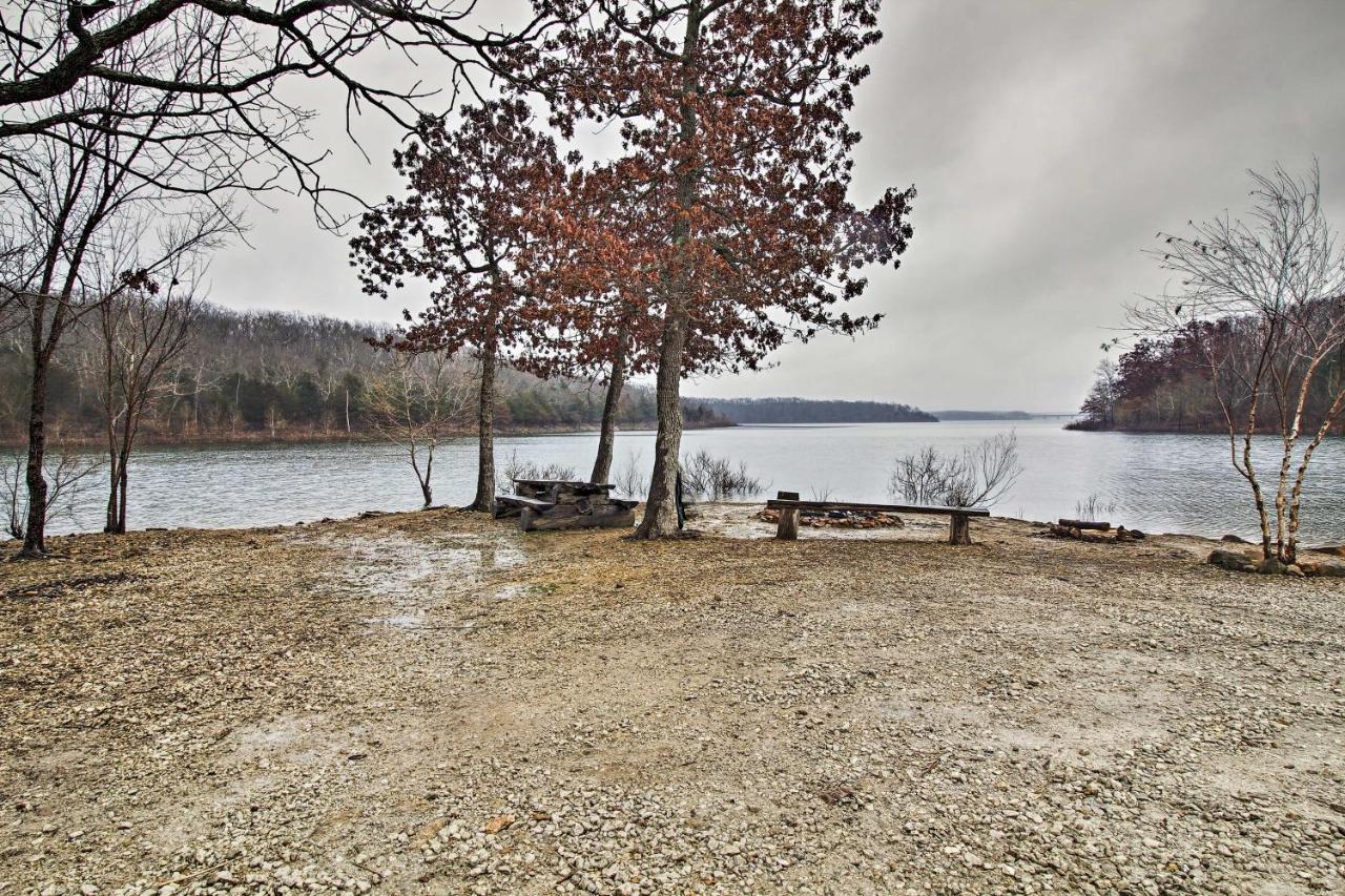 Rustic Stockton Lake Cabin Half Mile To Boat Ramp! Extérieur photo