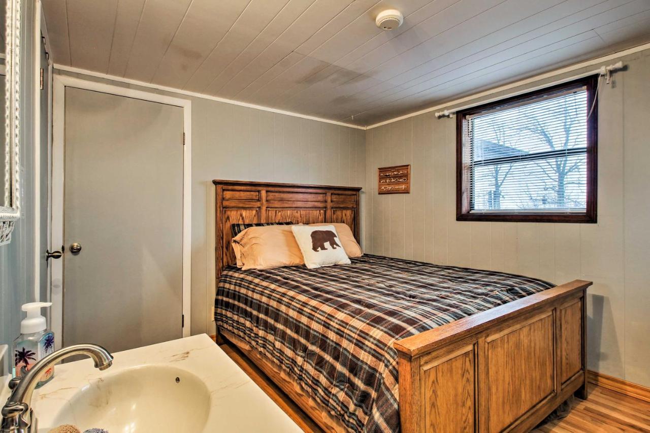 Rustic Stockton Lake Cabin Half Mile To Boat Ramp! Extérieur photo