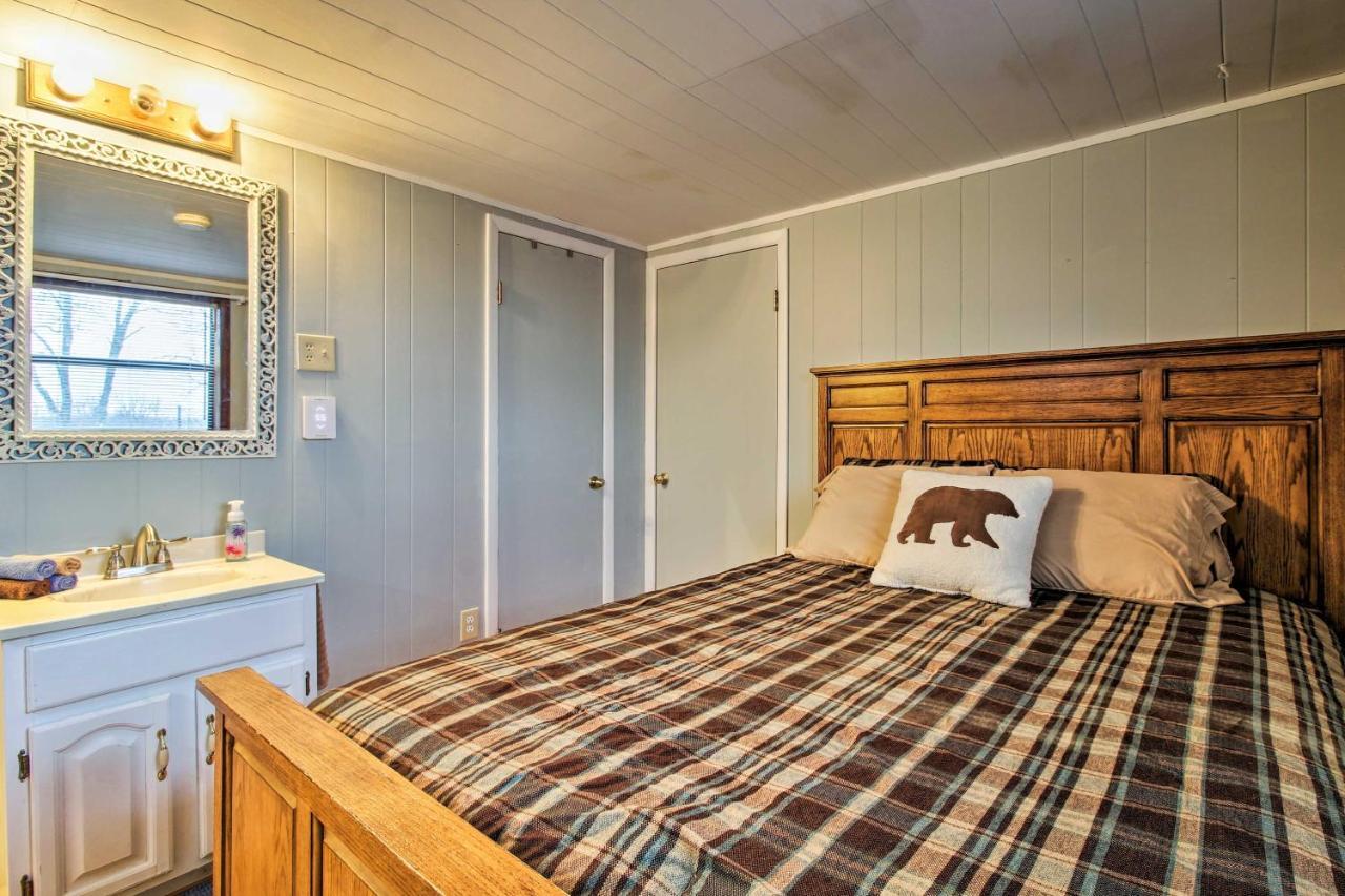 Rustic Stockton Lake Cabin Half Mile To Boat Ramp! Extérieur photo